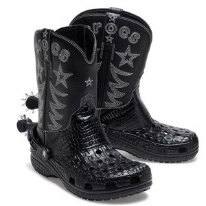 NWT Crocs Classic Cowboy Boots in Black Size 9